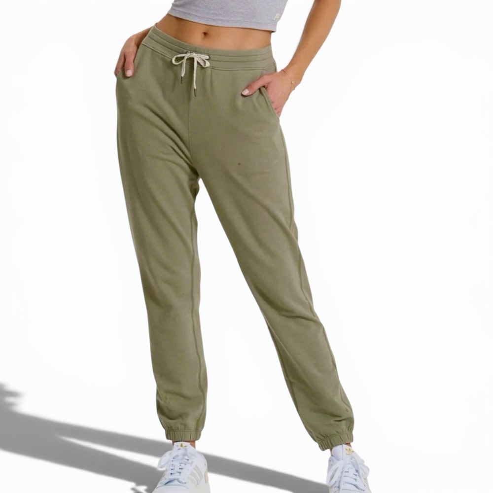 Women's Vuori Lounge Jogger‎ Sweatpants Green size Small 26” Inseam